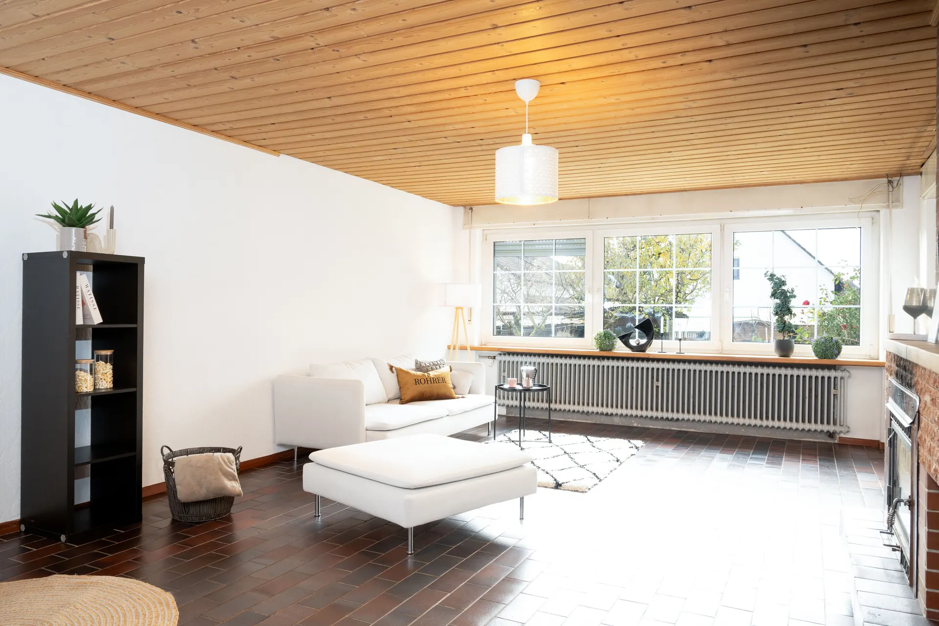 Ihr neues Zuhause? Großzügiges freistehendes Wohnhaus auf großem Grundstück in Ettlingen – Bild 1 von 23