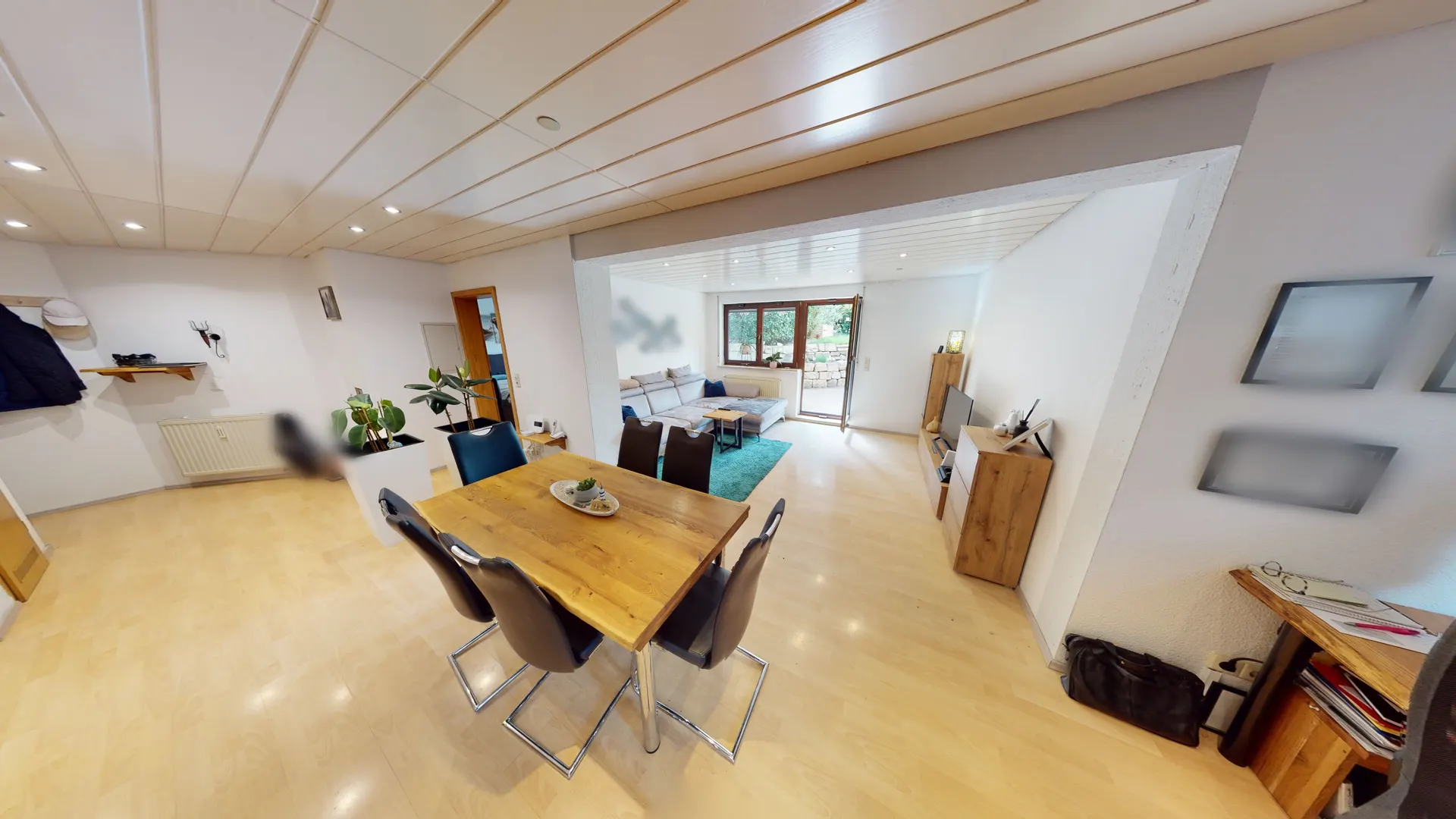 Wohnung in Pfinztal – Bild 1 von 13
