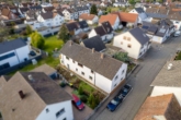 Luftansicht - Einmalige Gelegenheit! Viel Platz zum Entfalten für Macher in beliebter Lage von Bietigheim.