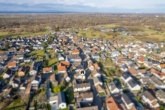 Luftansicht - Einmalige Gelegenheit! Viel Platz zum Entfalten für Macher in beliebter Lage von Bietigheim.