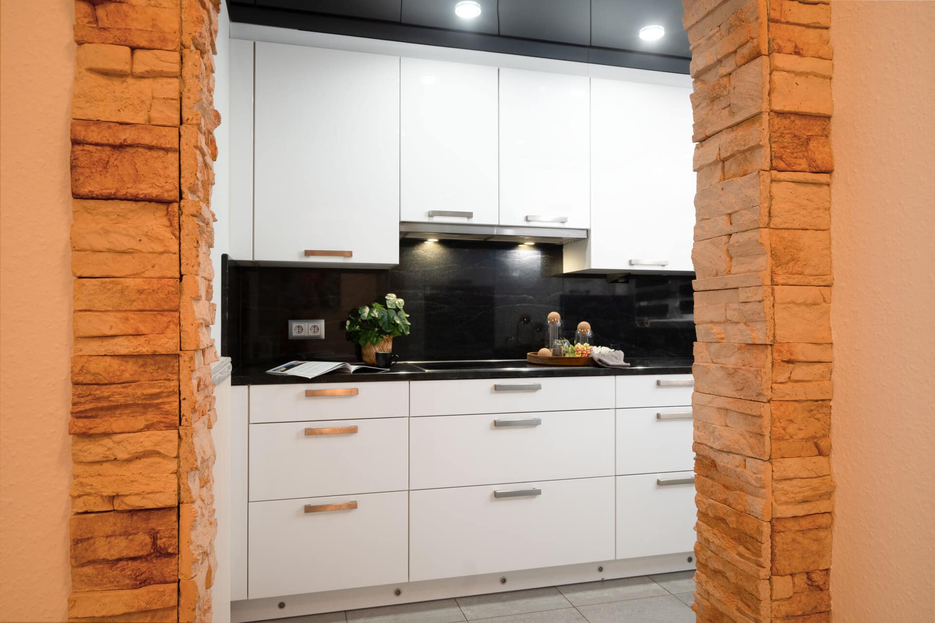 Worauf warten? Einziehen und Wohlfühlen! Modernes Einfamilienhaus mit Einliegerwohnung in Waghäusel - Küche