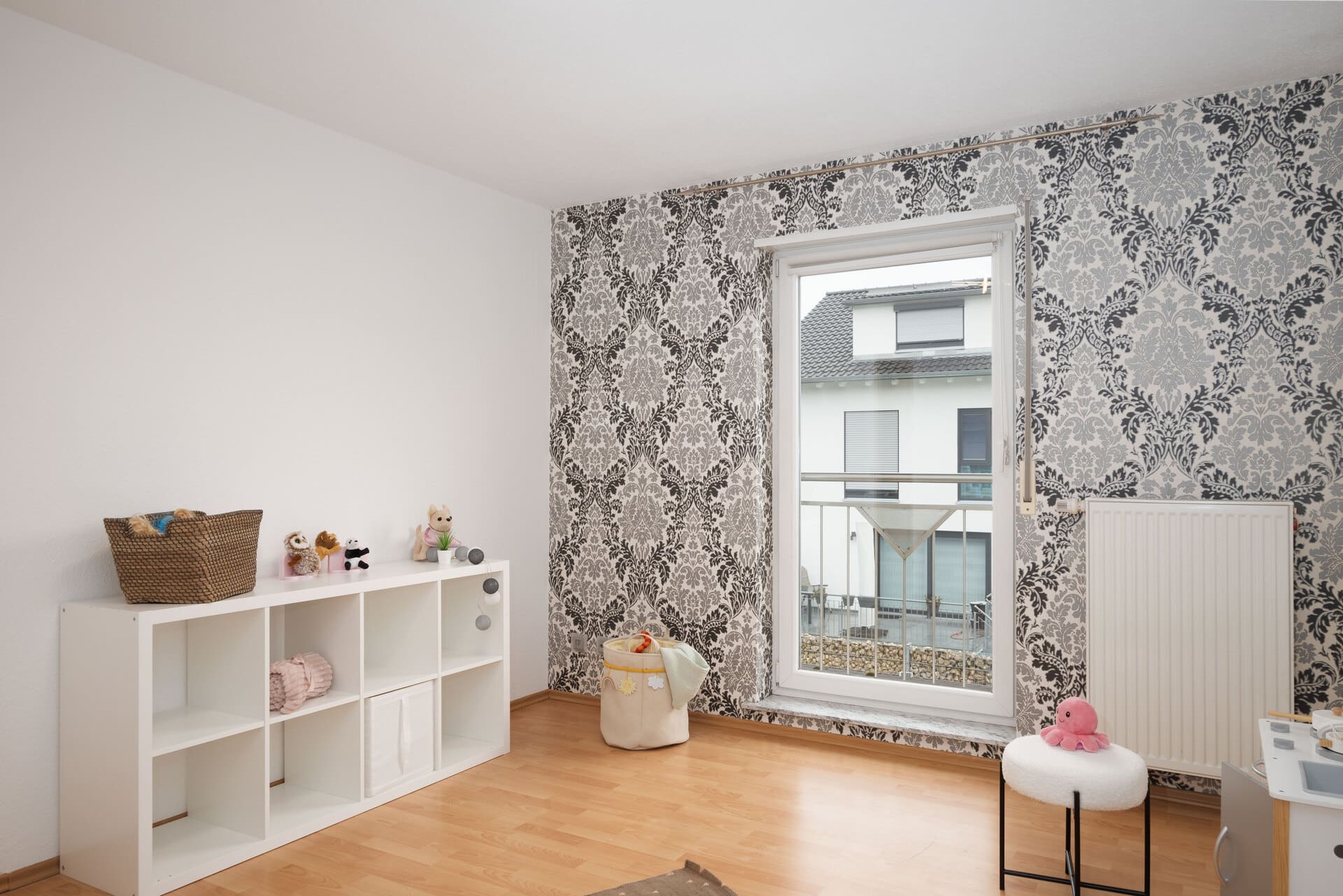 Worauf warten? Einziehen und Wohlfühlen! Modernes Einfamilienhaus mit Einliegerwohnung in Waghäusel - Kinderzimmer